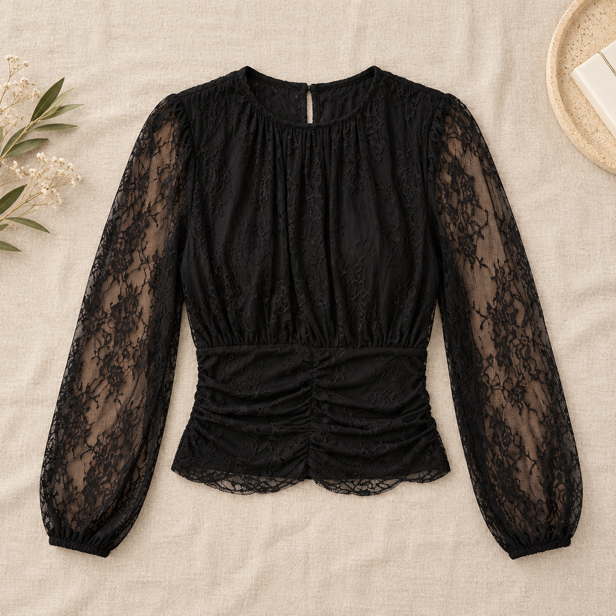 Bluza s čipkastim rukavima – nova fotografija 4