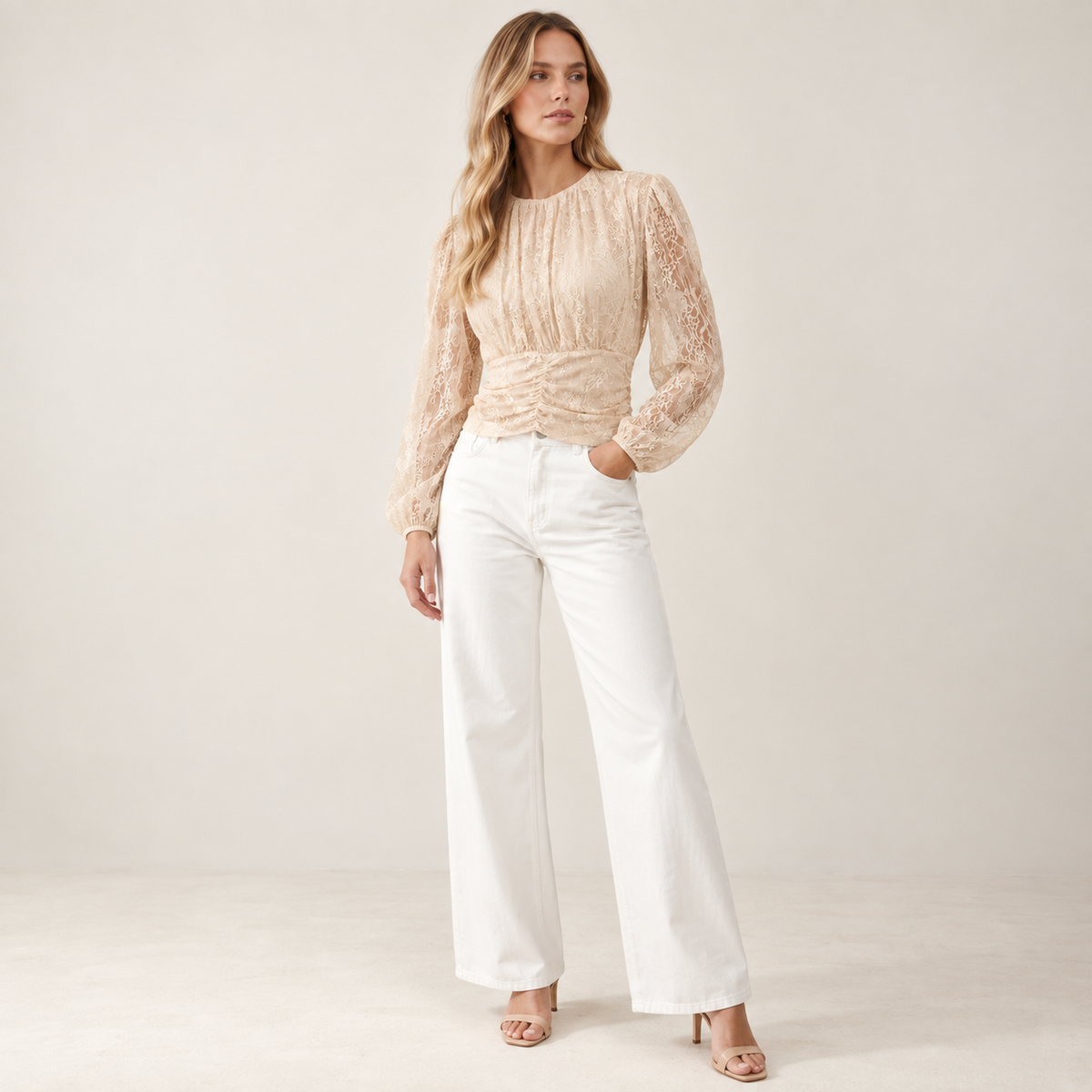 Bluza s čipkastim rukavima – nova fotografija 8