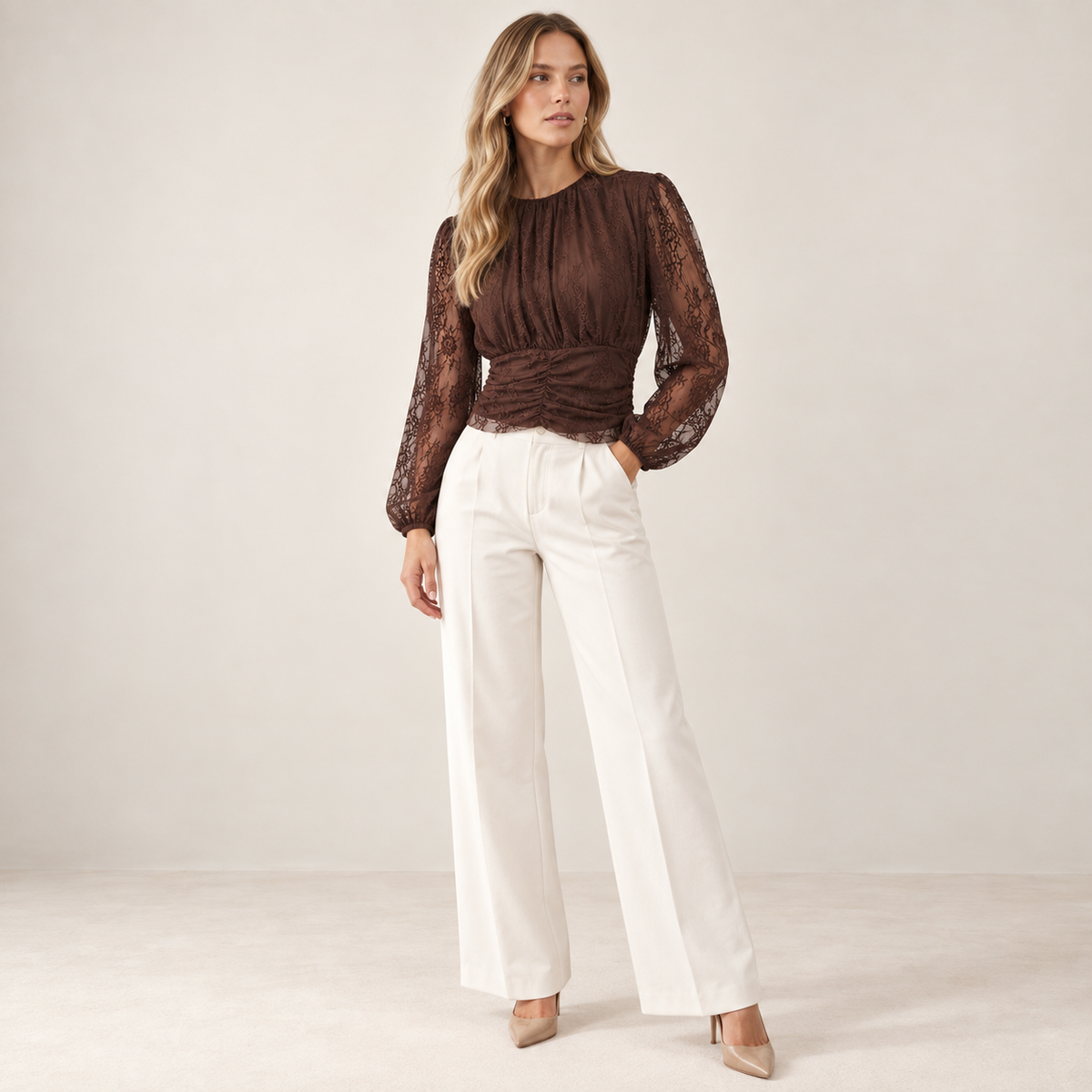 Bluza s čipkastim rukavima – nova fotografija 9