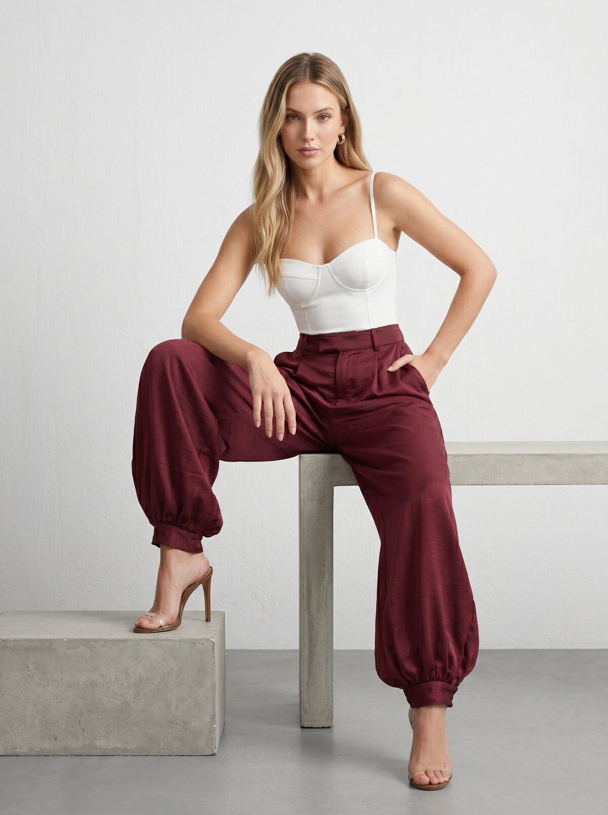 Elegantne hlače širokog kroja – Bordo, prikaz 3