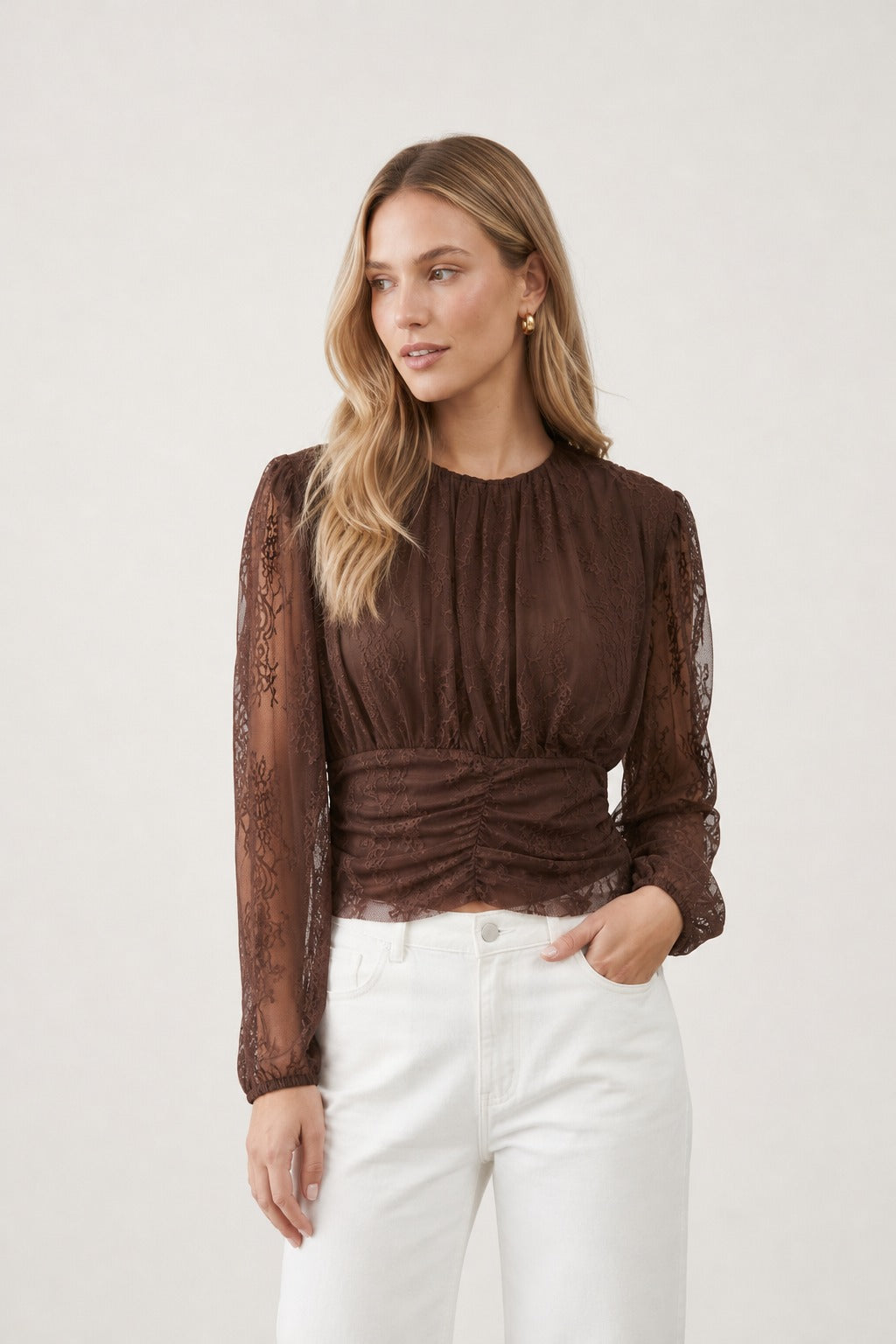 Bluza s čipkastim rukavima – bluza sa čipkom smeđa