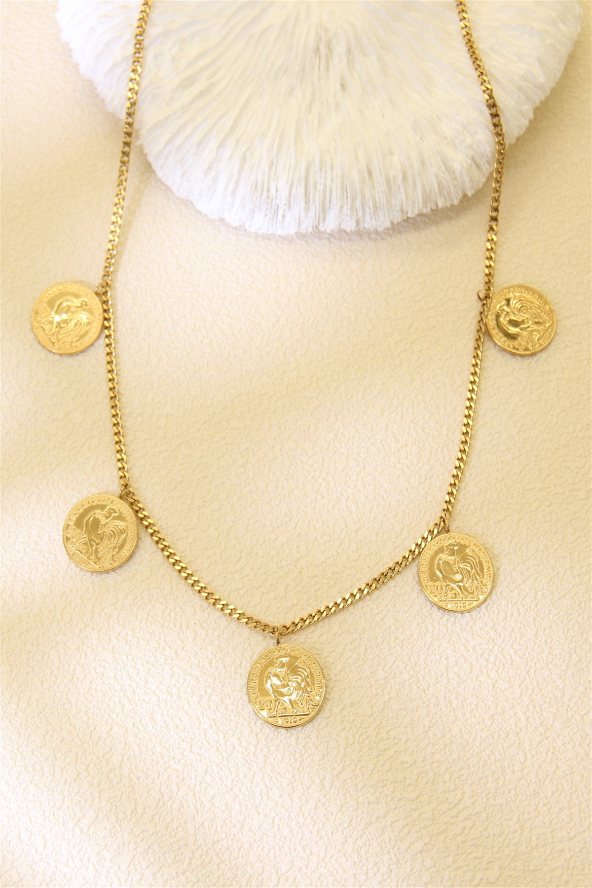 NECKLACE PENDANT