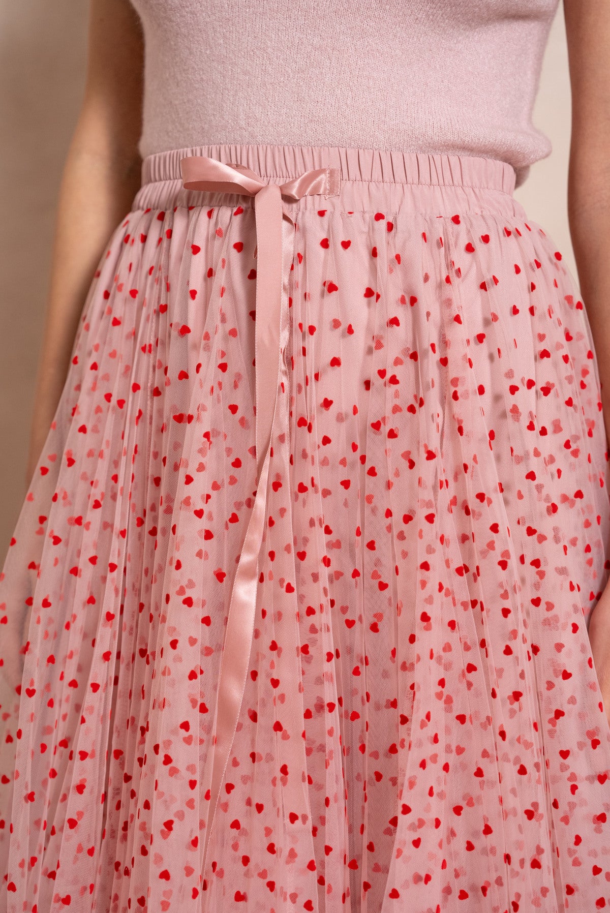 TULLE SKIRT WITH HEART PATTERN